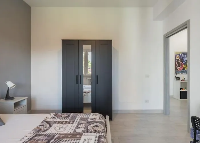 Cinema House In Cinecitta Appartement *